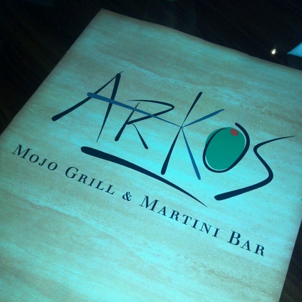 5/15/2013にGayle S.がArkos Mojo Grill &amp; Martini Barで撮った写真
