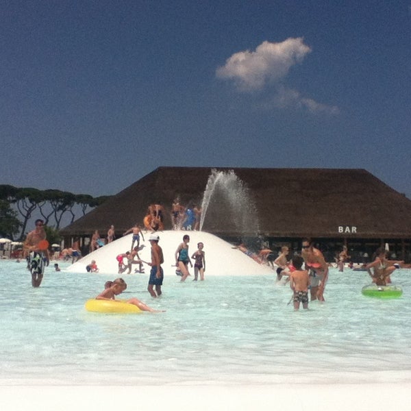 Swimming Pool Park