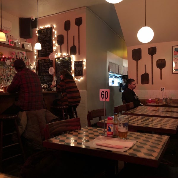 1/19/2020 tarihinde Camie R.ziyaretçi tarafından Archie&#39;s Bar and Pizza'de çekilen fotoğraf