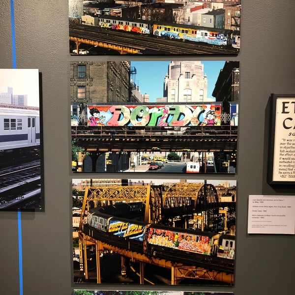 Foto tirada no(a) New York Transit Museum por Camie R. em 2/13/2020