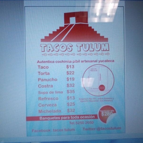 Photo prise au Tacos Tulum par Luis P. le5/28/2013
