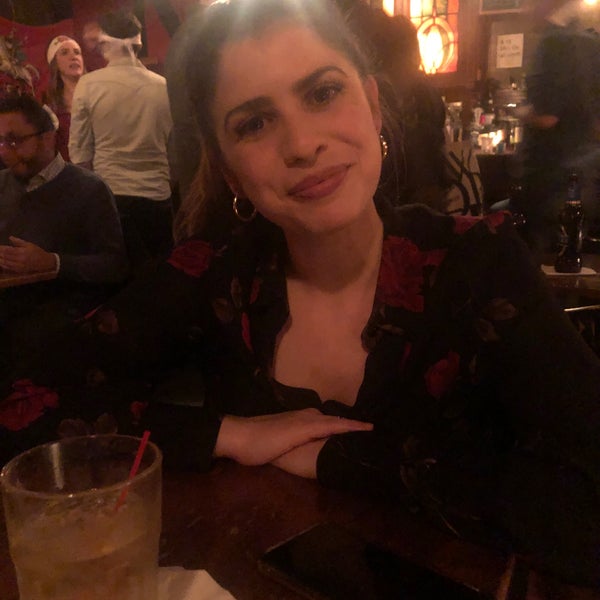 1/19/2019 tarihinde Jessica M.ziyaretçi tarafından KGB Bar'de çekilen fotoğraf