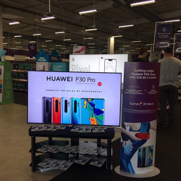 Photos at Currys PC World Electronics Store in Southampton