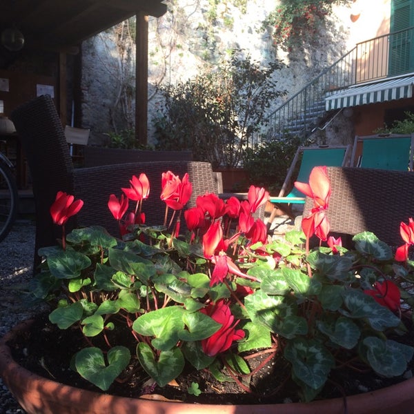 3/17/2014 tarihinde Nicola O.ziyaretçi tarafından Villa Clelia'de çekilen fotoğraf