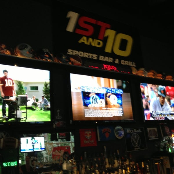 Many wide screen TV's for Sunday football.
