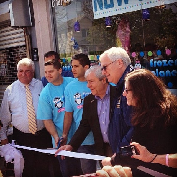 Photo prise au Frozen Planet Yogurt par Rebecca le4/28/2013