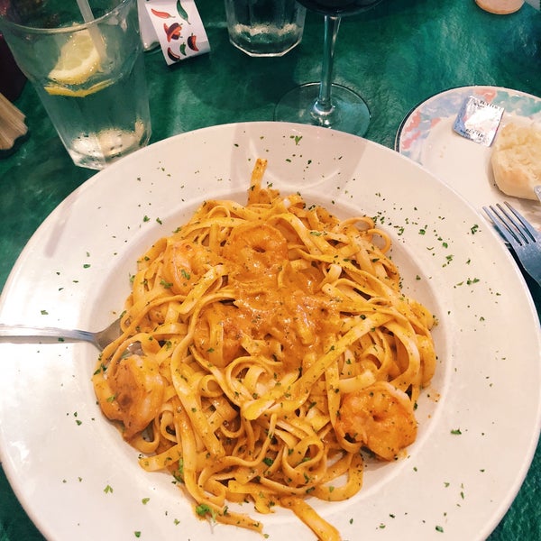 Pepper's Italian Restaurant 28 tips