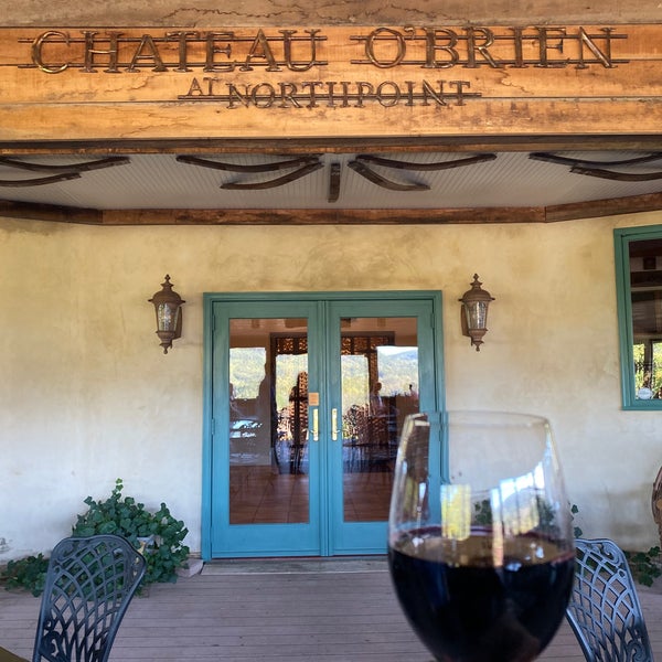 Chateau O'Brien at Northpoint - Winery in Markham