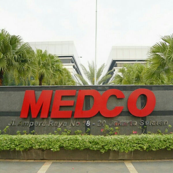 Foto tirada no(a) Medco Building por Badarusiam P. em 11/12/2015