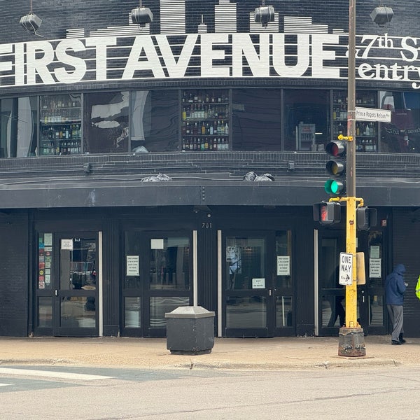 Foto tirada no(a) First Avenue &amp; 7th St Entry por Leah B. em 2/13/2024
