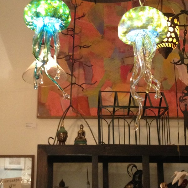 Diving Cat Studio & Gallery 246 Bridge St