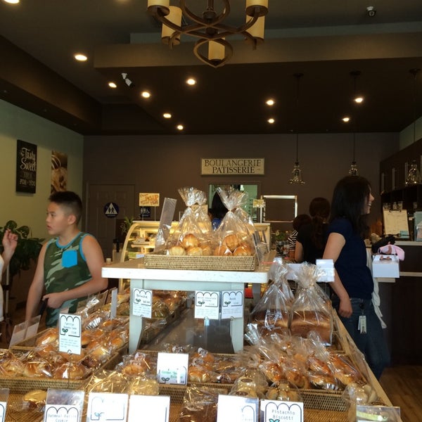 Photo taken at La Terra Bakery &amp; Cafe by Rina on 6/30/2014