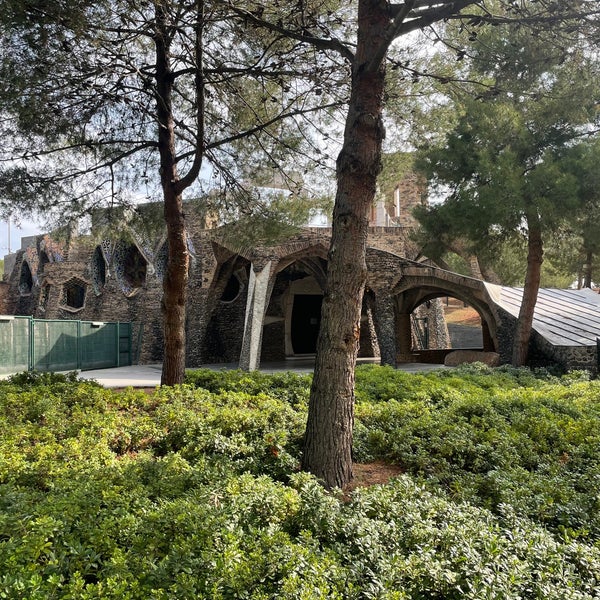5/26/2023 tarihinde 千尋 前.ziyaretçi tarafından Cripta Gaudí'de çekilen fotoğraf