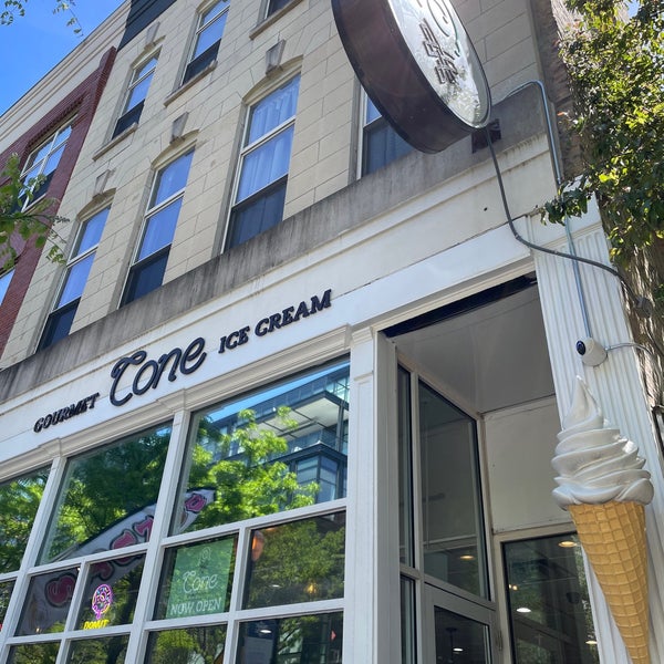 5/5/2024 tarihinde 千尋 前.ziyaretçi tarafından Cone Gourmet Ice Cream'de çekilen fotoğraf