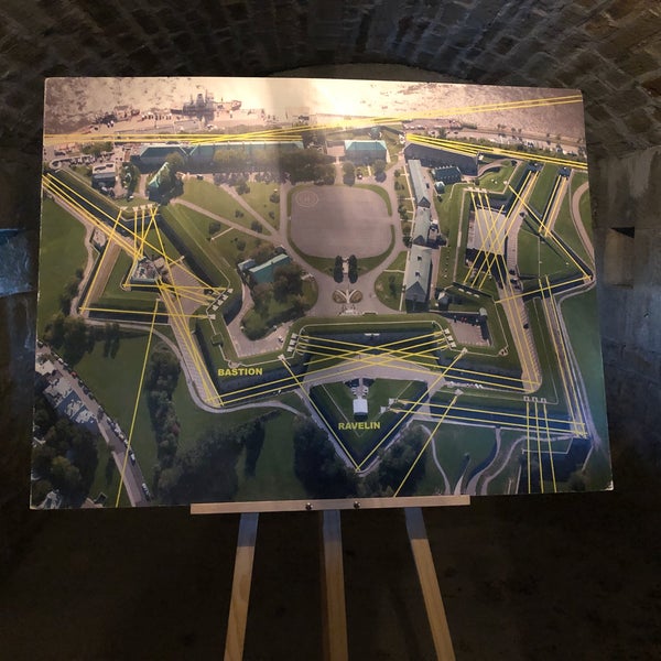 รูปภาพถ่ายที่ Citadelle de Québec โดย 千尋 前. เมื่อ 11/30/2019
