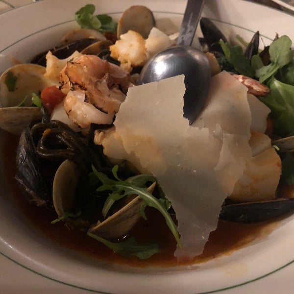 Photo taken at Trattoria Ultimo by 千尋 前. on 10/6/2019