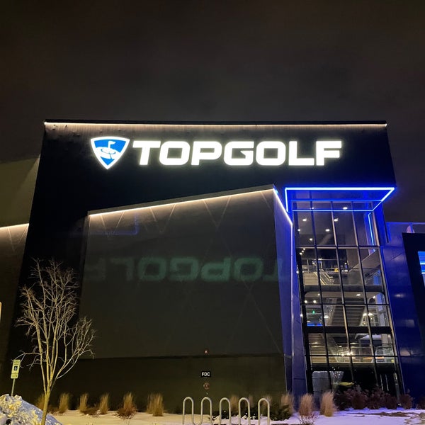 Foto tirada no(a) Topgolf por 千尋 前. em 1/29/2022