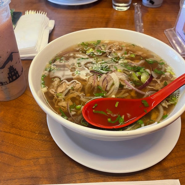 Noodles Pho U 17 tips