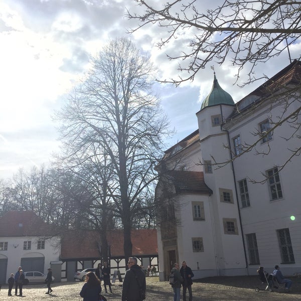 Photo taken at Jagdschloss Grunewald by Thorsten S. on 3/26/2017