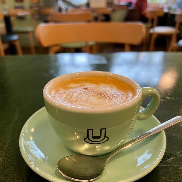 11/25/2022 tarihinde Markus Y.ziyaretçi tarafından Populus Coffee'de çekilen fotoğraf