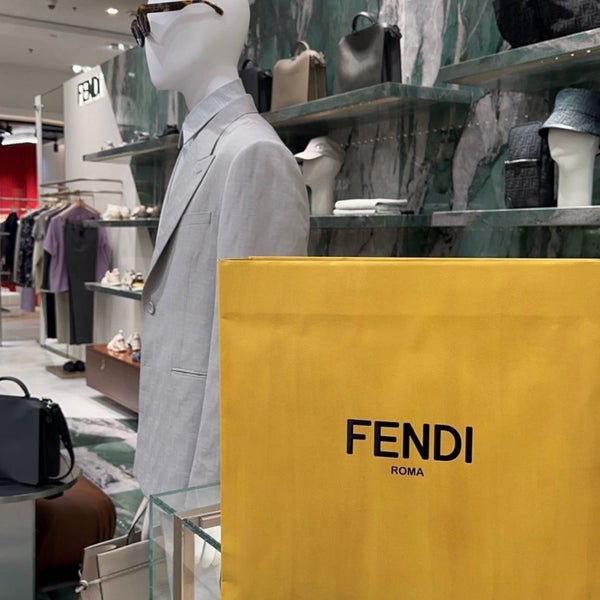 Fendi champs elysees online