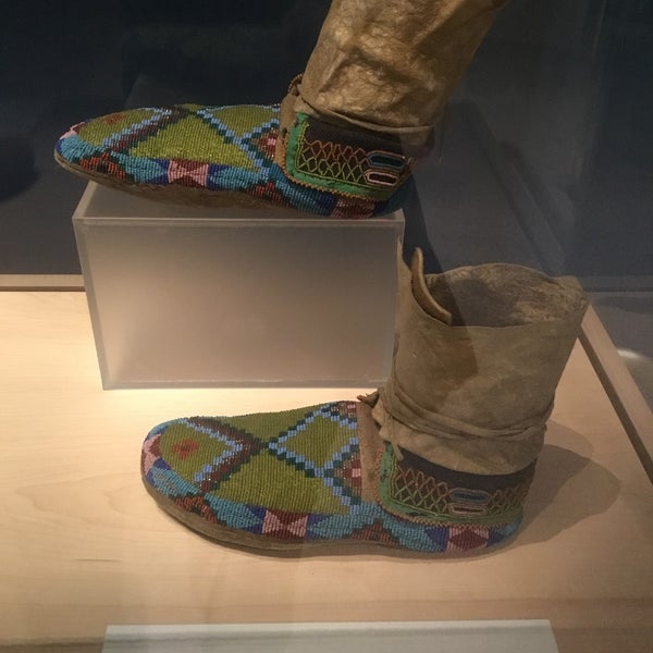 Photo taken at The Bata Shoe Museum by Eva W. on 11/20/2018
