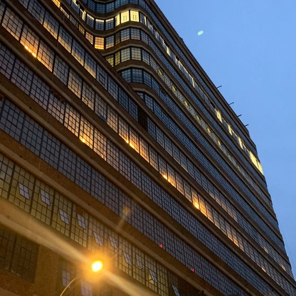 รูปภาพถ่ายที่ Starrett-Lehigh Building โดย Eva W. เมื่อ 7/18/2022