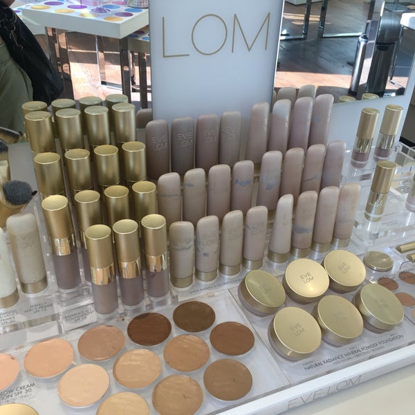Photos At Space Nk Nolita New York Ny Photo Taken At Space Nk By Eva W On 8 5 2018
