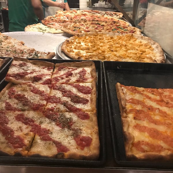 9/13/2018에 Eva W.님이 Daddy Greens Pizza에서 찍은 사진