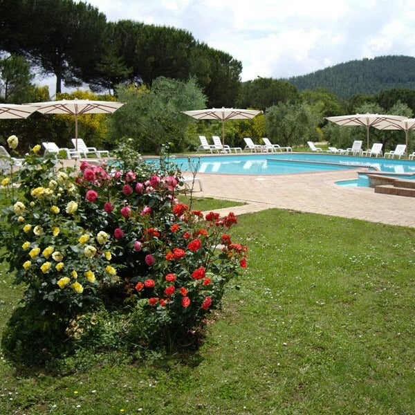 Das Foto wurde bei Hotel Panoramic Montepulciano Siena Italy von Amministrazione H. am 8/21/2013 aufgenommen