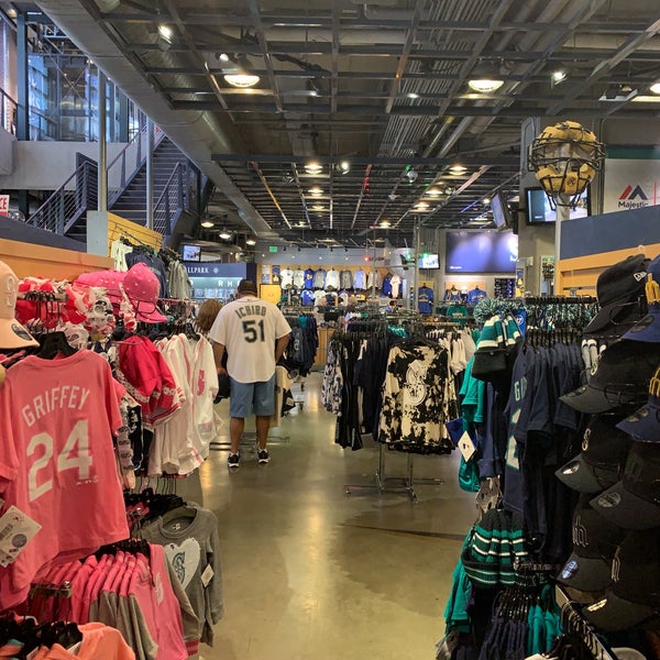 Mariners Team Store 1250 1st Ave S