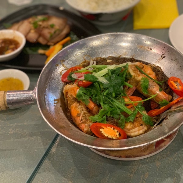 The food is delicious and homely. Newly opened, it serves local tze char at affordable prices in a cozy setting. Do check it out. Innovative and creative dishes.