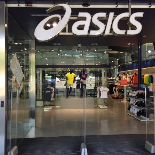 Sucio Punto de referencia Negrita ASICS - Les Corts - 7 tips