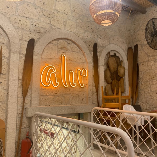 Снимок сделан в ALIR Cafe | Restaurant пользователем arzu b. 6/9/2023