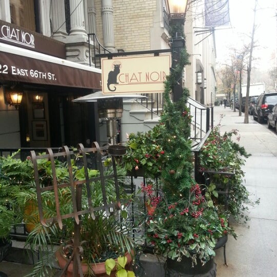 12/2/2012에 Miriam L.님이 Bistro Chat Noir에서 찍은 사진