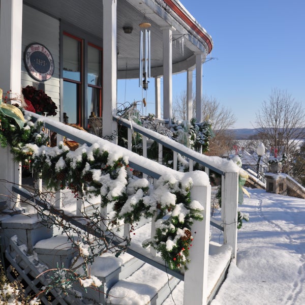 Photo taken at Mont Rest Bed &amp; Breakfast by Mont Rest Bed &amp; Breakfast on 2/7/2014