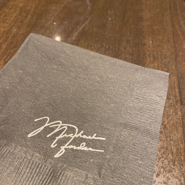 Photo taken at Michael Jordan&#39;s Steak House Chicago by Nathika S. on 11/9/2019