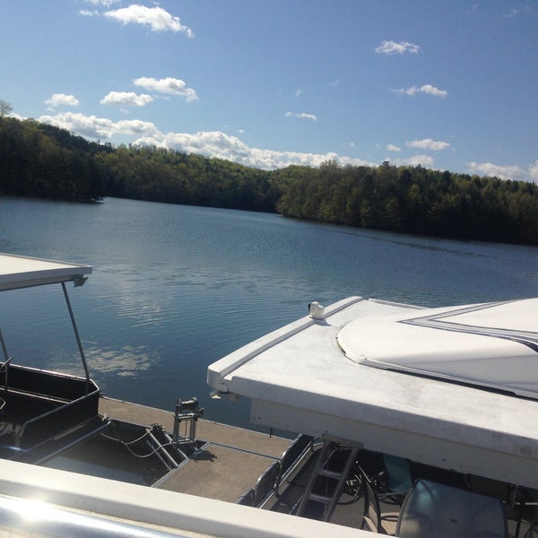 Laurel Lake Corbin KY Harbor or Marina
