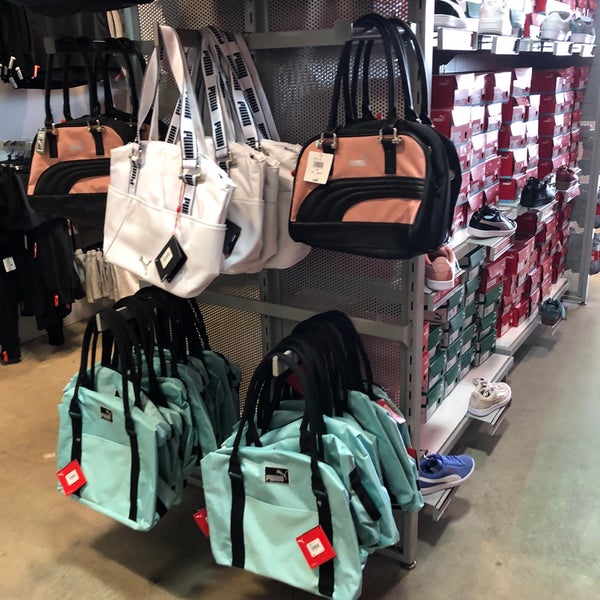 Puma pleasant prairie outlet deals