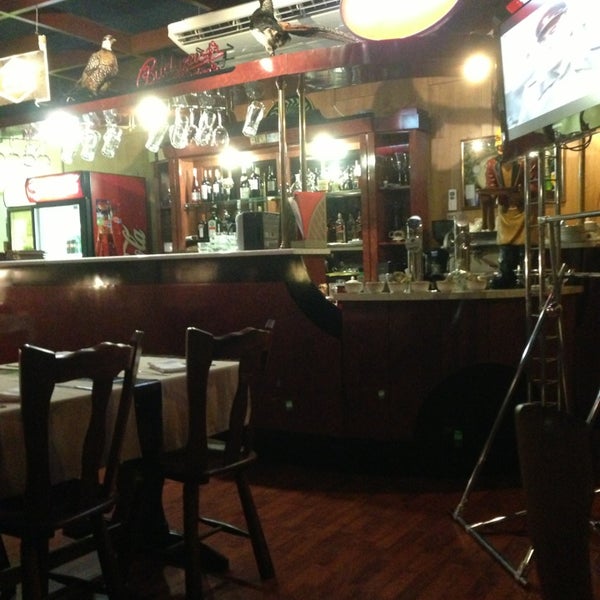 Баварская пивная интерьер. Пивнушка у федорыча звенигород. Ресторан пивнушка на ленинском. Пивнушка у федоровича звенигород. Баварский ресторан в калининграде.