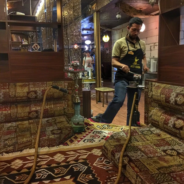 Photo taken at Meşk Cafe&amp;Restaurant by GÖKHAN KAYGUSUZ on 6/1/2017