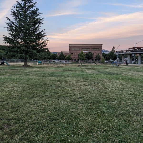 Bear Creek Dog Park Medford, OR