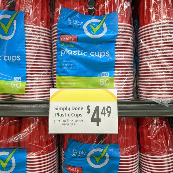 Simply Done Party Plastic Cups ( 18 fl oz )