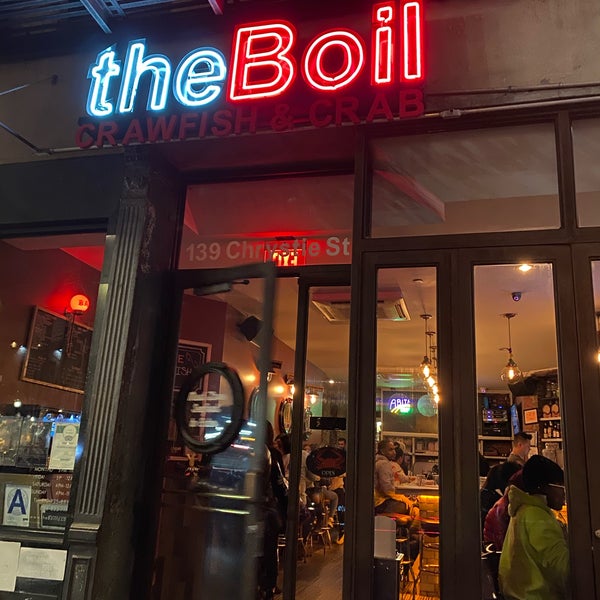 Foto tirada no(a) The Boil por のりこ ま. em 3/16/2020