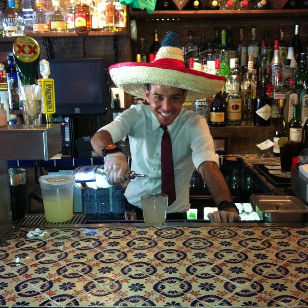 5/4/2013 tarihinde Cesar A.ziyaretçi tarafından Mole Restaurante Mexicano &amp; Tequileria'de çekilen fotoğraf
