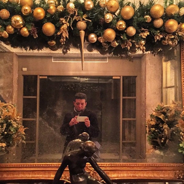 12/20/2014에 Cesar A.님이 The Michelangelo Hotel에서 찍은 사진