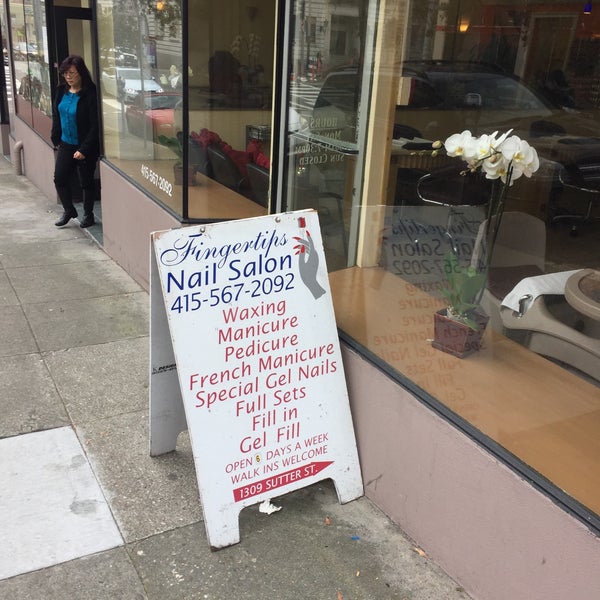 At Your Fingertips - Nail salon