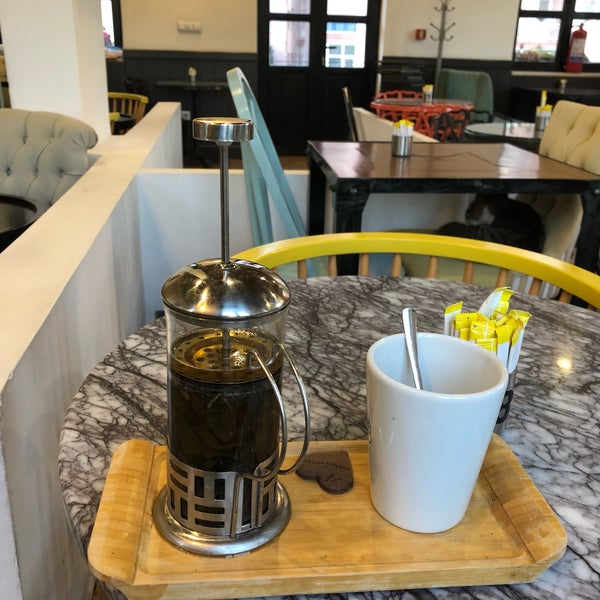 3/25/2019 tarihinde Deniz Y.ziyaretçi tarafından Bi Mekan Coffee &amp; Bakery'de çekilen fotoğraf