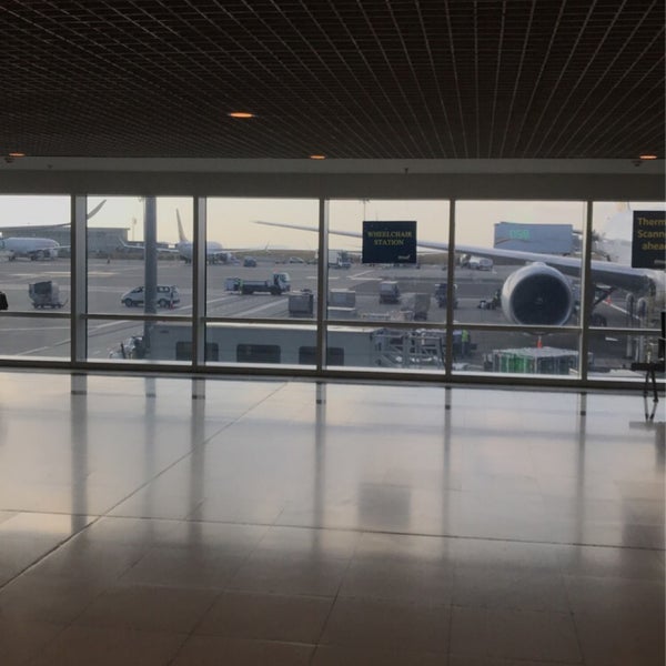 Photo taken at Addis Ababa Bole International Airport (ADD) by Yasmin S. on 12/30/2022