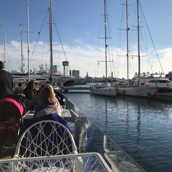 1/24/2017 tarihinde Nejc R.ziyaretçi tarafından OneOcean Port Vell Barcelona'de çekilen fotoğraf